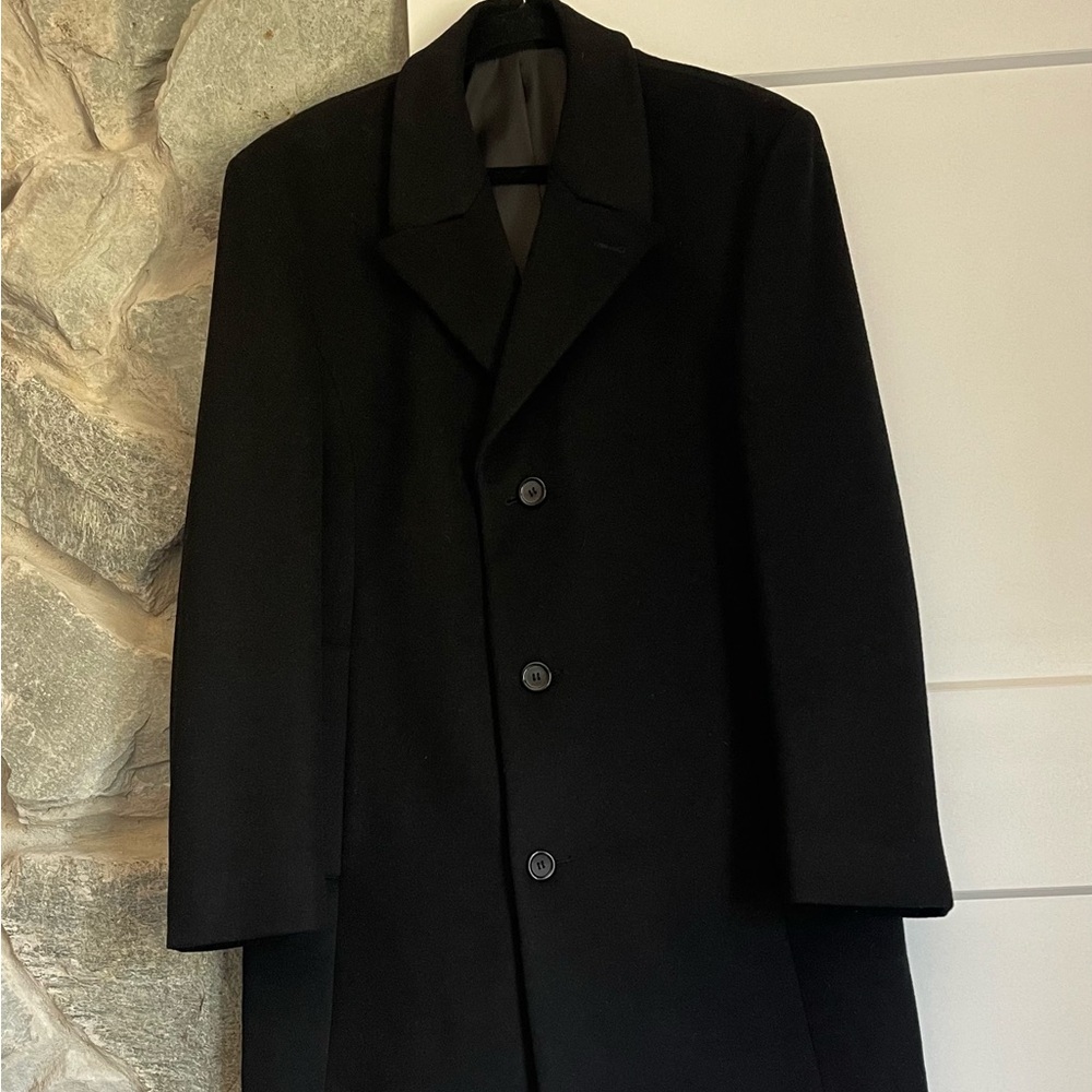 Classic Black Men's Wool Coat - NEEDS TO GO!
